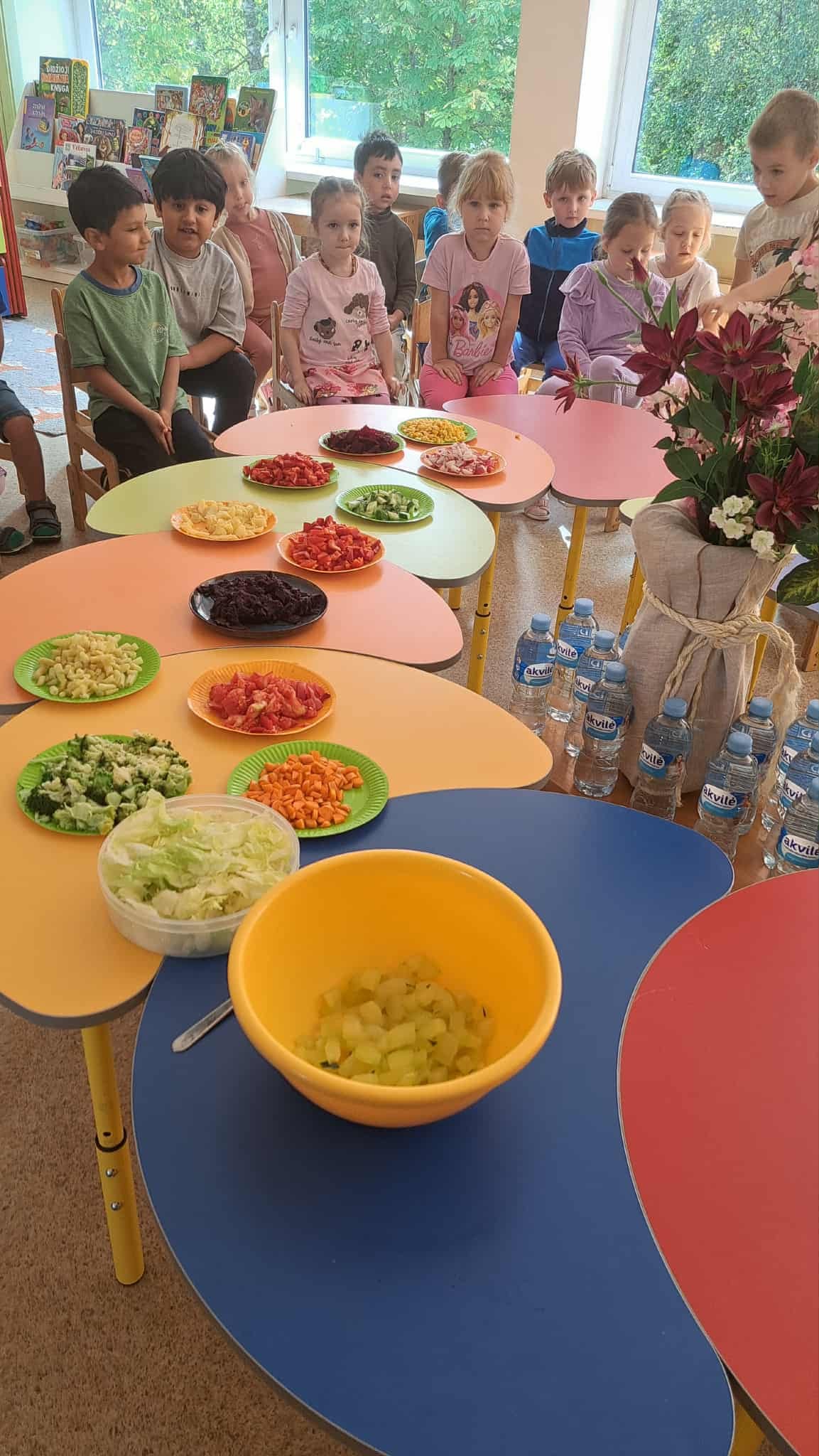 Read more about the article Boružėlių grupė. Tema: „Daržovių fiesta“