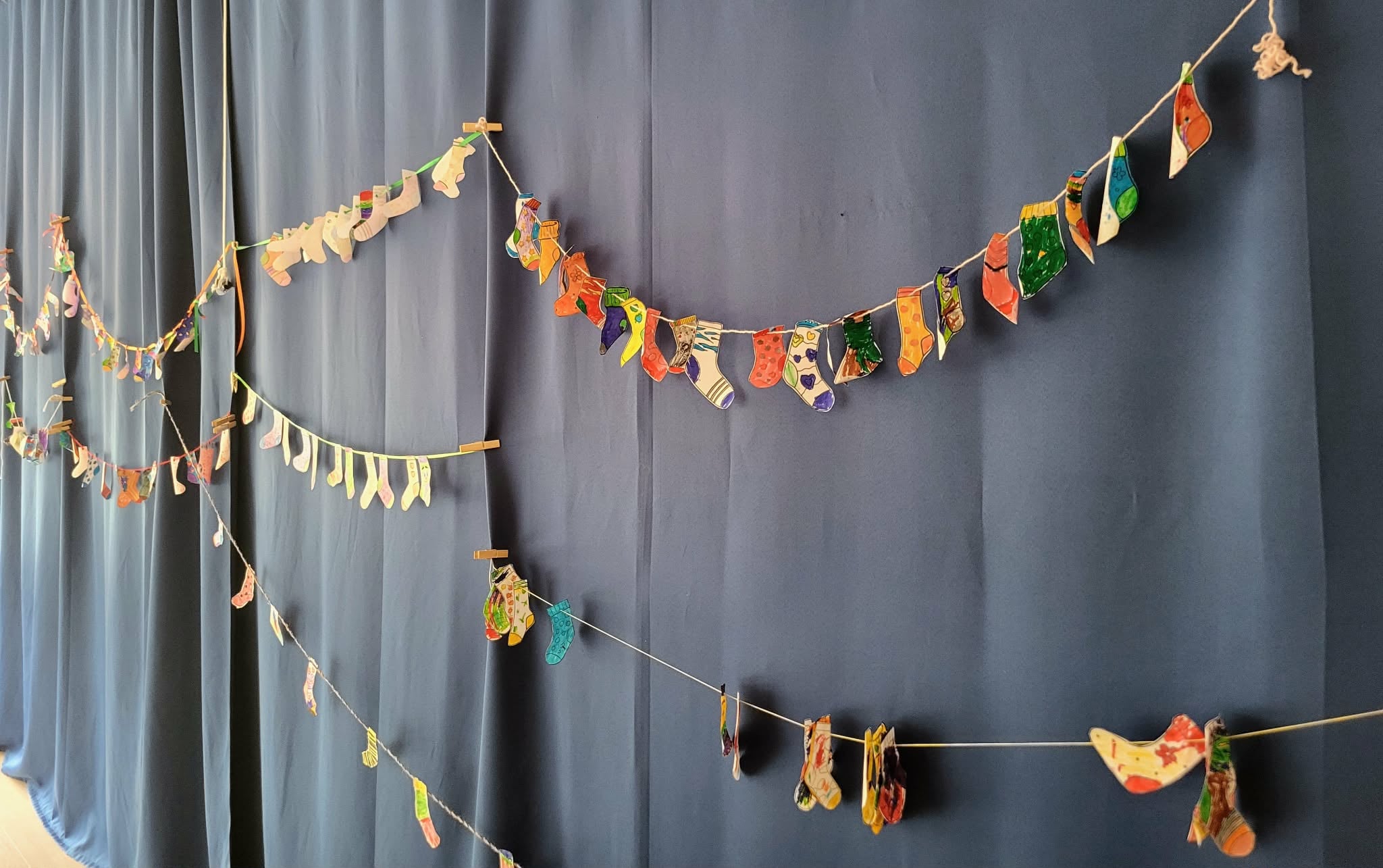 Read more about the article Skirtingi, bet vieningi – kartu minime Pasaulinę Dauno sindromo dieną